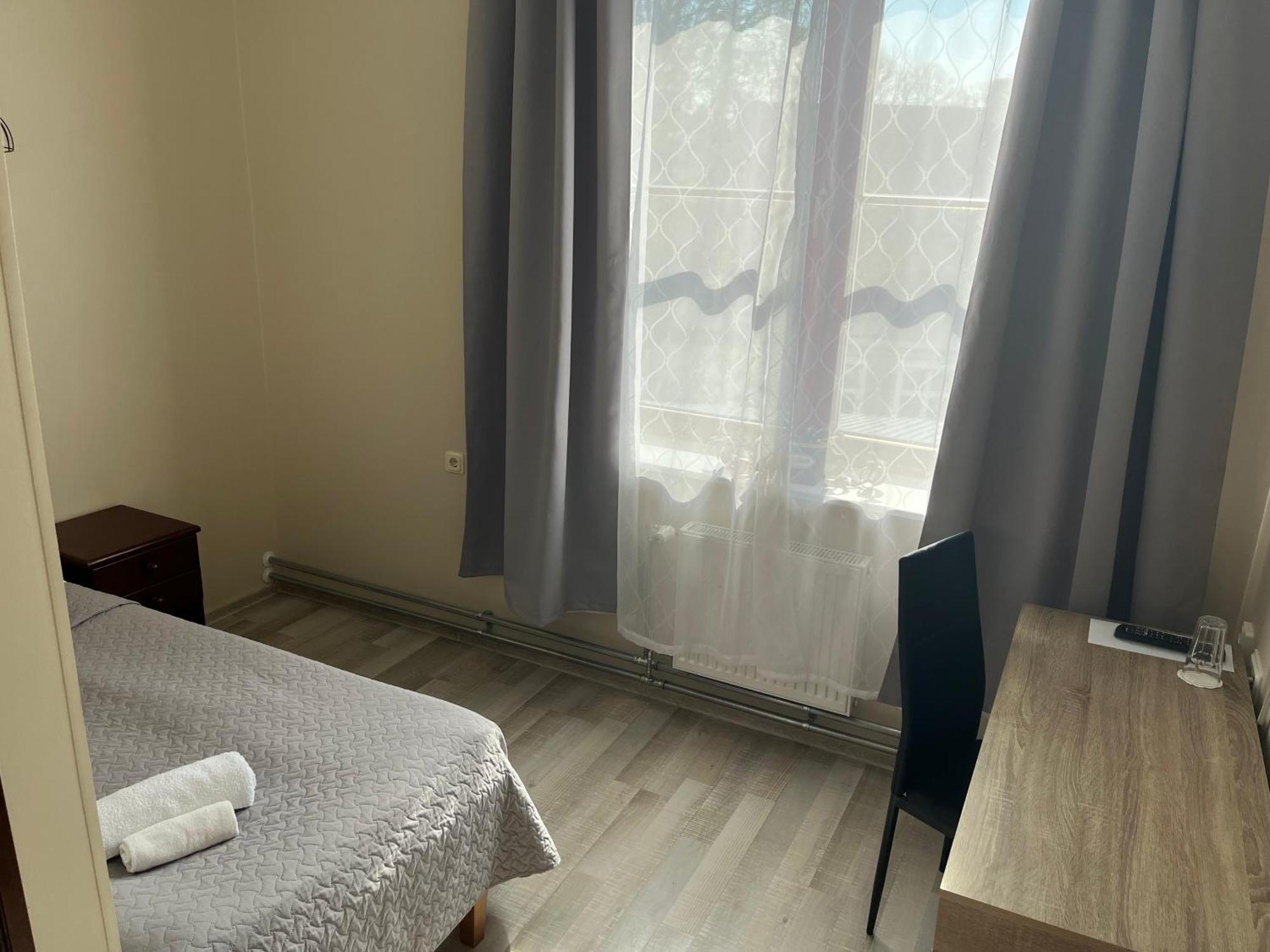 Paernu Jahtklubi Kuelalistemaja Hotel Exterior foto